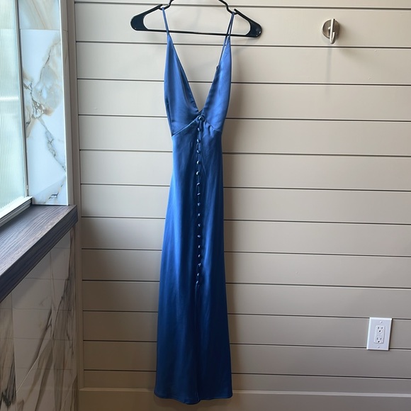 HELLO MOLLY SLEEK NIGHT MIDI DRESS BLUE MEDIUM - Picture 14 of 16